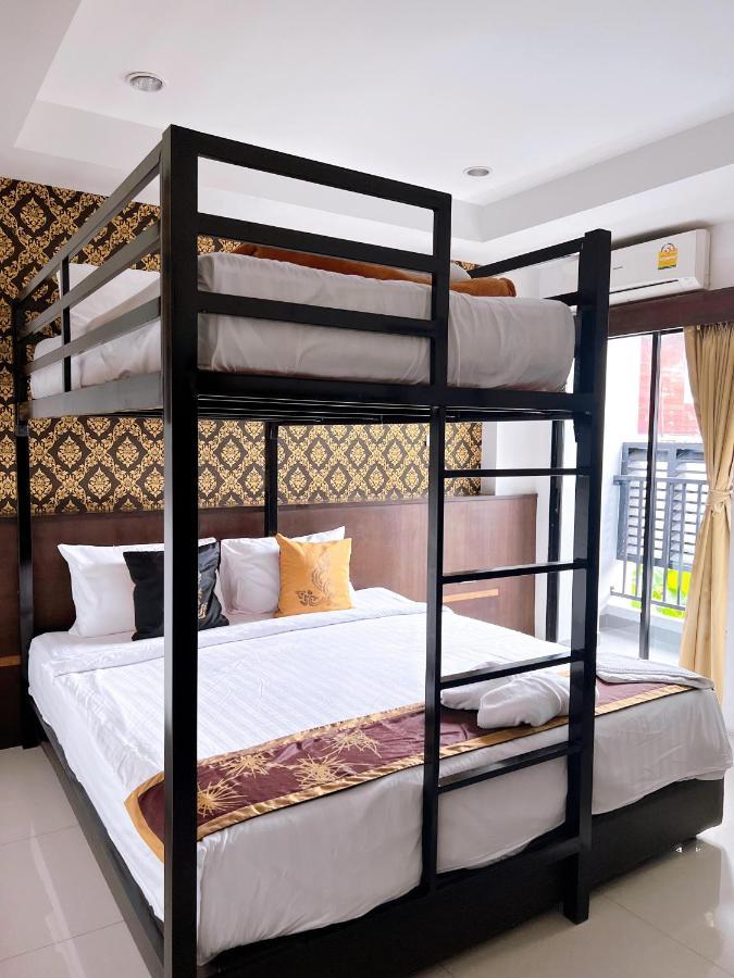 Adamaz House Hotel Bangkok Exterior photo